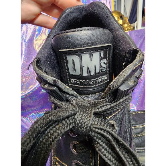 Rare Vtg Made in England Black Lace Up Classic Chunky Doc Dr Martens Sz 8 Mens - Picture 4 of 8